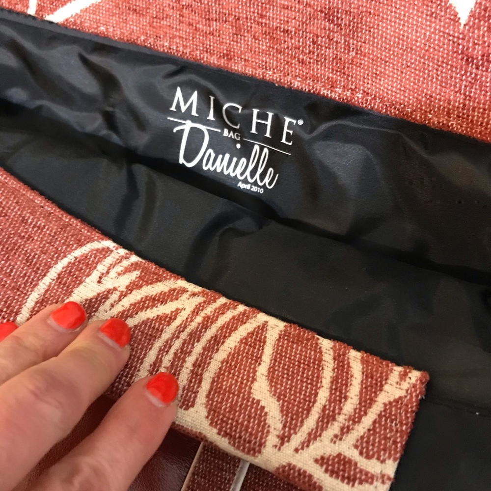 Miche Danielle Prima Shell - Picture 3 of 4
